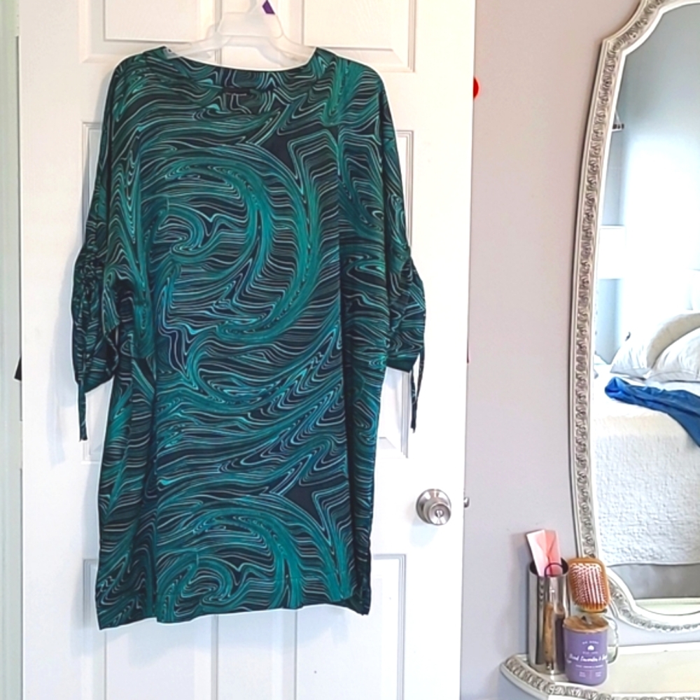 Abstract Mod 60s swirl sleeves cocktail clubbing minidress Sz 26/28 Lane Bryant